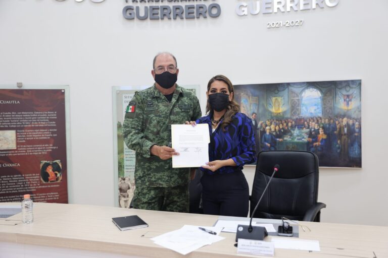 Firma Evelyn Salgado acuerdo con SEDENA para construcción de dos compañías de la GN con coordinación militar en Chilpancingo