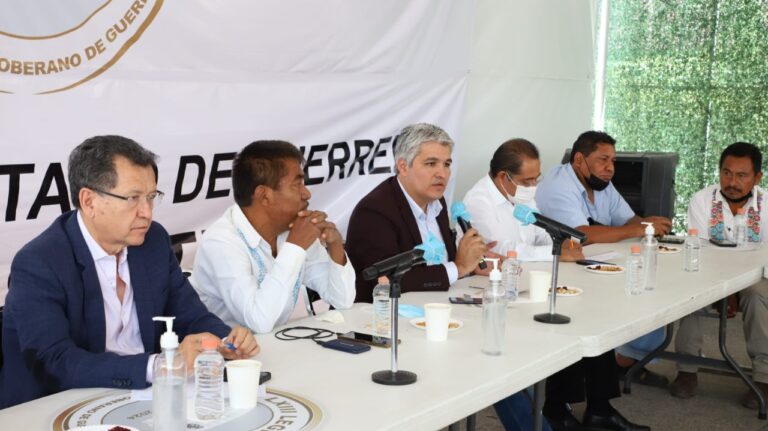 ACUERDAN DIPUTADOS Y MIEMBROS DE LA UPOEG PRIVILEGIAR EL DIÁLOGO PARA LA PACIFICACIÓN Y EL DESARROLLO DEL ESTADO