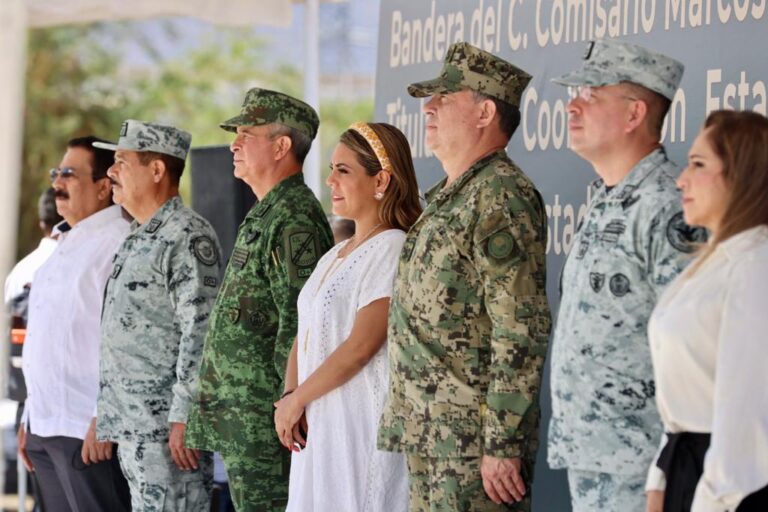 Asiste Evelyn Salgado a Toma de Posesión y Protesta de Bandera del nuevo Coordinador General de la Guardia Nacional en Guerrero