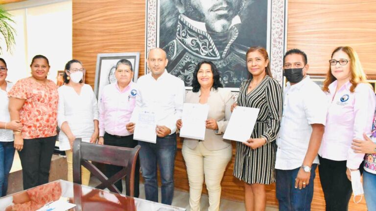 Gobierno de Acapulco firma convenio con ISSSPEG