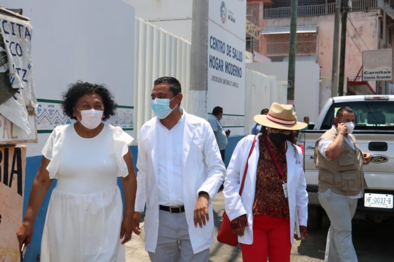 Anuncia Aidé Ibarez reapertura del Centro de Salud en Acapulco cerrado por sismo del año pasado
