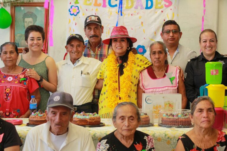Obras para Amojileca anuncia la presidenta Norma Otilia Hernández