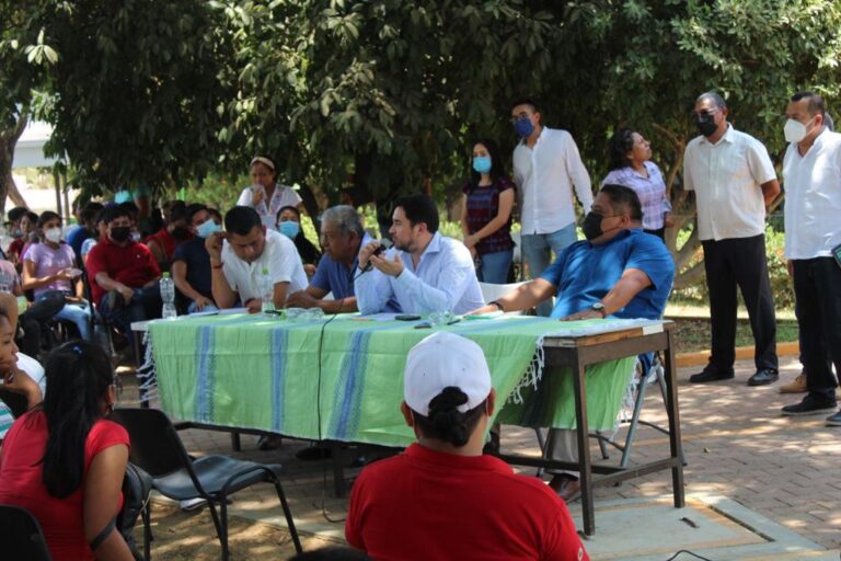 Llama el secretario de gobierno a reanudar clases a docentes del Tecnológico Superior de la Costa Chica