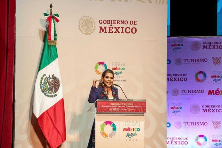 Inauguran Evelyn Salgado y Adán Augusto López la edición 46 del Tianguis Turístico