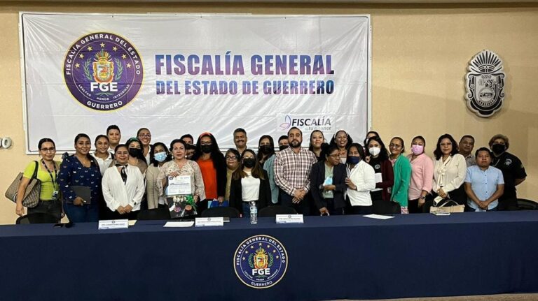 CDHEG Y FGE CONJUGAN ESFUERZOS EN CONFERENCIA SOBRE EL RESPETO A LOS DERECHOS HUMANOS DE LAS MUJERES