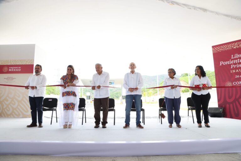 Inauguran el presidente Andrés Manuel López Obrador y la gobernadora Evelyn Salgado la primera etapa del Libramiento Poniente de Acapulco