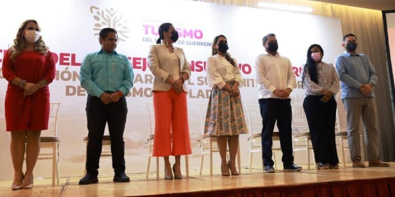 INSTALA LA GOBERNADORA EVELYN SALGADO EL CONSEJO CONSULTIVO DE TURISMO Y TOMA PROTESTA A SUS INTEGRANTES