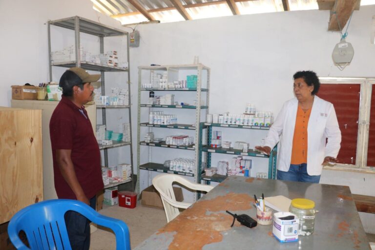 Realiza la secretaria de Salud, Aidé Ibarez gira de trabajo por municipios de la región Costa Chica y Montaña de Guerrero