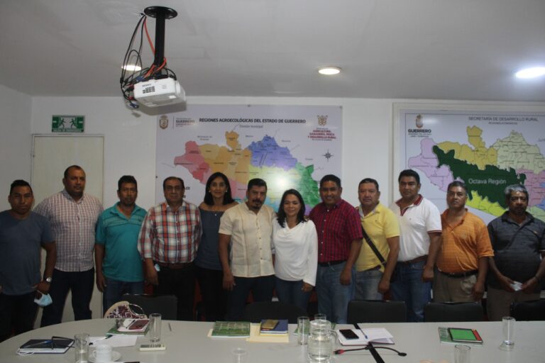 Atiende titular de Sagadegro, a productores de Tixtla