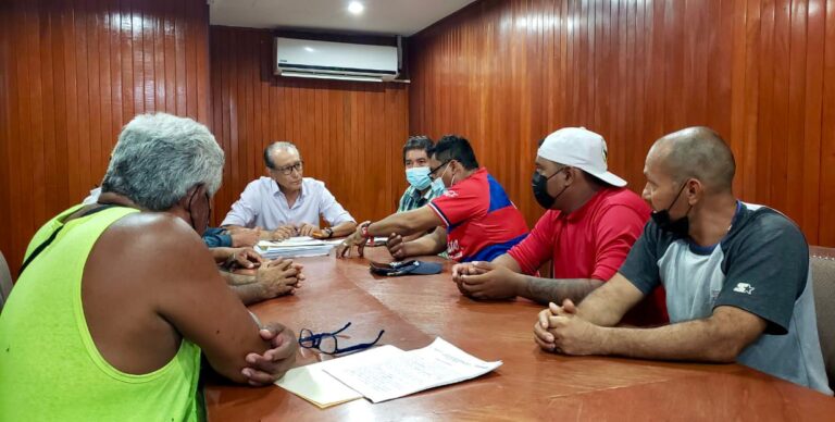 Se reúne director de Capama con integrantes de cooperativas pesqueras de Caleta y Caletilla