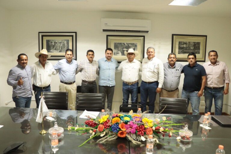 Se reúne el secretario de Gobierno con integrantes de la Unión Ganadera Regional de Guerrero (UGRG)