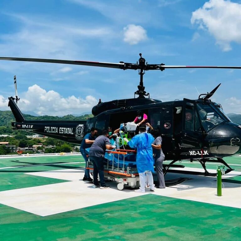 Se trasladó vía aérea a Hospital del Quemado bebé de dos meses para atención médica especializada: SSG