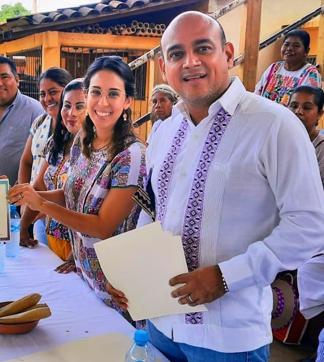 Beneficia Rafa Navarrete y Alicia Rueda a la población con el programa de carnes «A bajo costo» en Ometepec