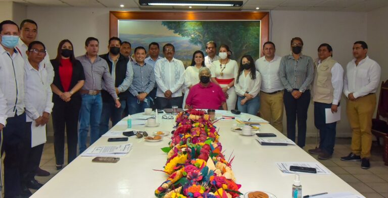 Ayuntamiento y UAGro firman convenio para actualizar el Plan Municipal de Desarrollo