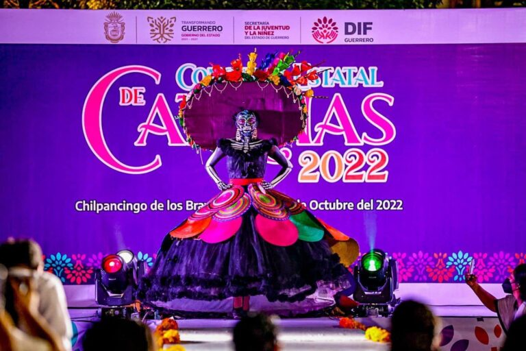 Reconoce la gobernadora Evelyn Salgado el trabajo de la titular del DIF Guerrero y del SEJUVE por el trabajo realizado en el concurso estatal de Catrinas 2020