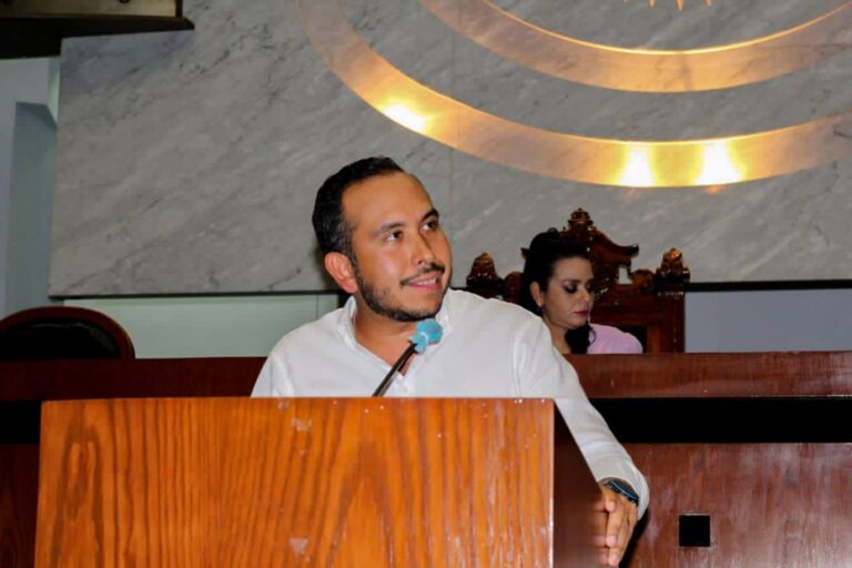 EXHORTA EL CONGRESO A LOS MUNICIPIOS DE GUERRERO  PARA ATENDER LA QUEMA CLANDESTINA DE BASURA