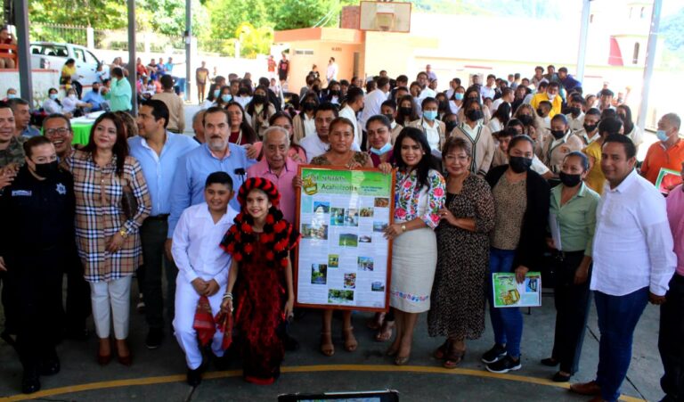 Presentan el “Así Somos” edición Acahuizotla