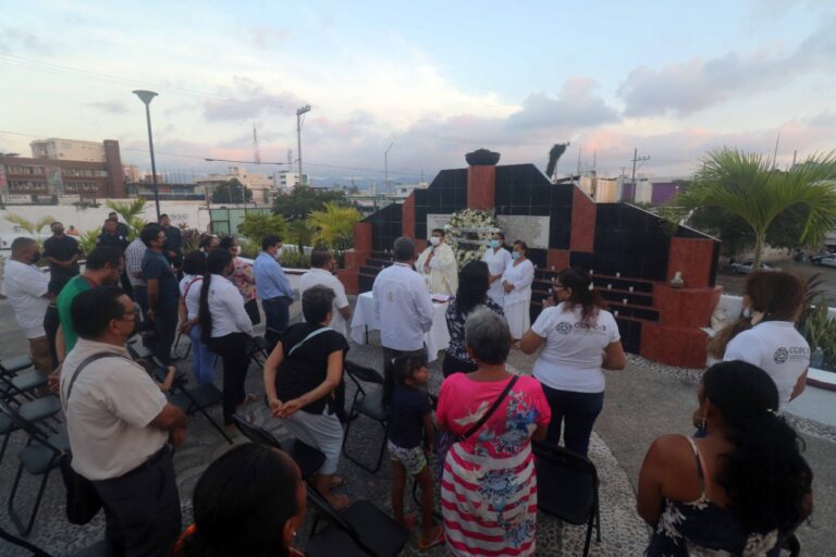 Recuerda Gobierno Municipal a víctimas del huracán “Paulina”