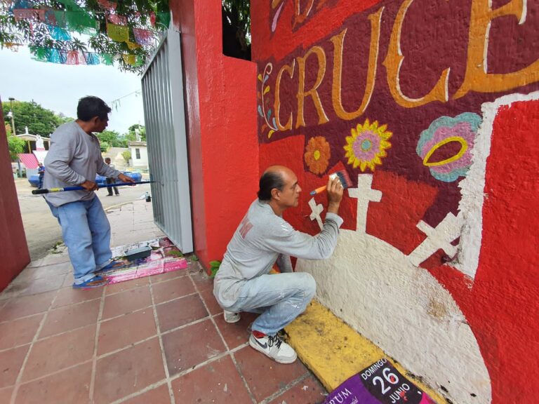 Continúa Gobierno Municipal limpieza y mejoramiento de panteones de la ciudad