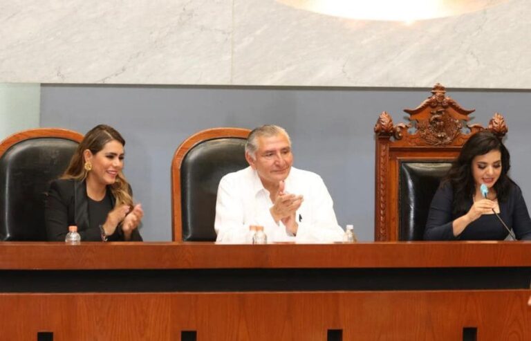 RECONOCE ADÁN AUGUSTO LÓPEZ DECISIONES FIRMES DE LA GOBERNADORA EVELYN SALGADO EN LA TRANSFORMACIÓN PROFUNDA DE GUERRERO