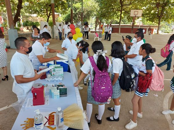 Inicia la vacunación contra el Virus del Papiloma Humano en Guerrero