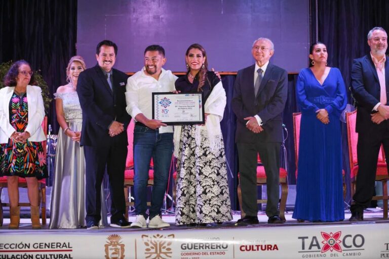 ¡BRILLA EL PUEBLO MÁGICO DE TAXCO! INAUGURA GOBERNADORA EVELYN SALGADO LA EDICIÓN 85 DE LA FERIA NACIONAL DE LA PLATA 2022