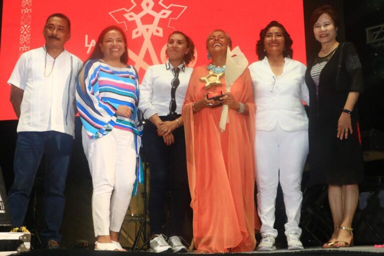 Inaugura Abelina López, XVI Festival Internacional La Nao Acapulco 2022