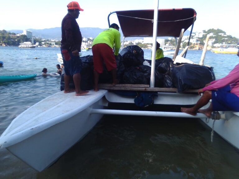 Ya estamos preparados para la temporada vacacional de Diciembre: Alfredo Lacunza de la Cruz, Director de la Administradora y Promotora de playas