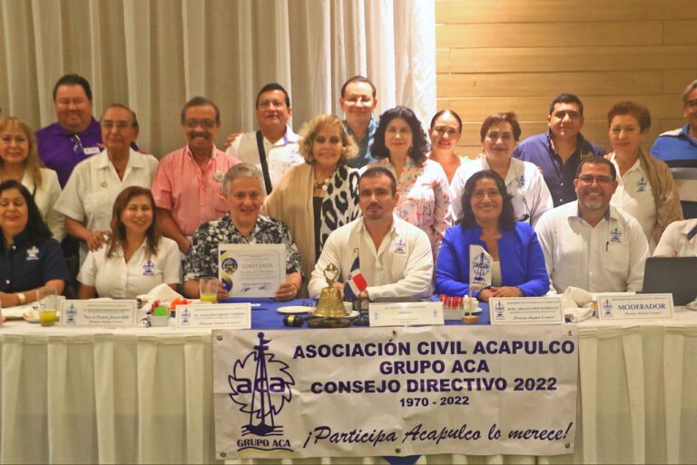 Asiste Abelina López y Juan Sabines a la sesión ordinaria del Grupo Aca