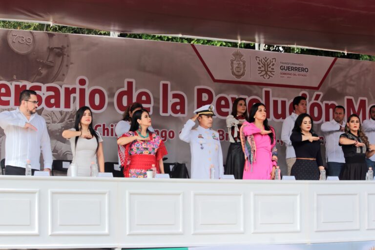 ¡DESFILE CÍVICO-MILITAR EN CONMEMORACIÓN DEL CXII ANIVERSARIO DE LA REVOLUCIÓN MEXICANA!