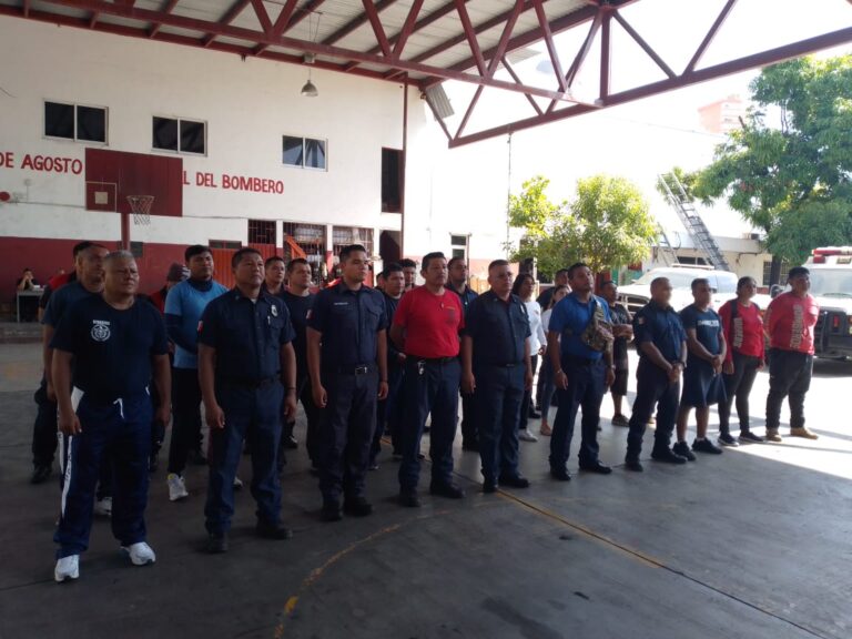 Concluyen Bomberos curso de atención a incendios forestales