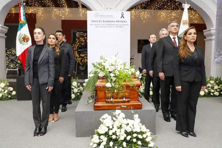 Asiste la gobernadora Evelyn Salgado al homenaje póstumo del gobernador de Puebla, Miguel Barbosa Huerta