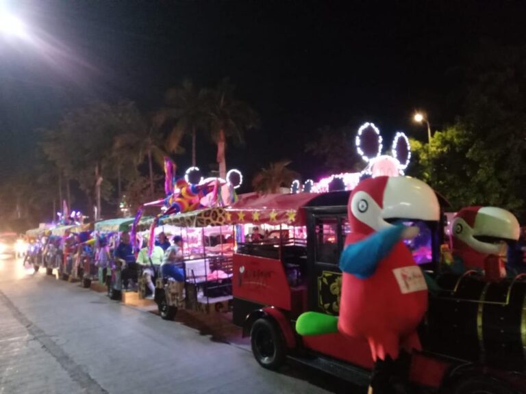 Por primera vez, el trenecito del Parque Pagagayo recorre la Costera para promover las actividades que se realizan