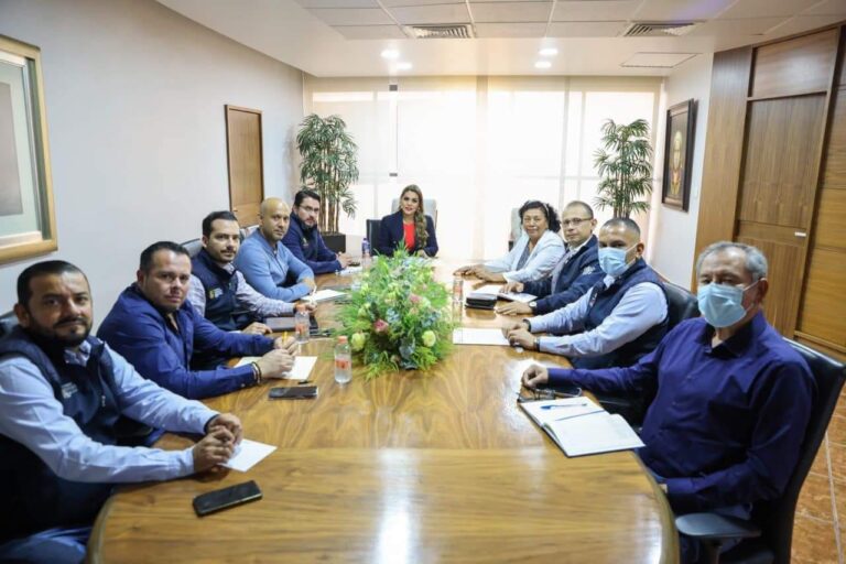 TRABAJA GOBERNADORA EVELYN SALGADO EN LA TRANSFORMACIÓN DE LOS SERVICIOS DE SALUD EN GUERRERO