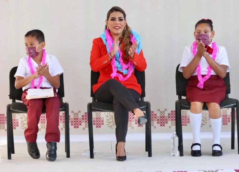 INICIA EVELYN SALGADO LA DISTRIBUCIÓN DE MÁS DE 600 MIL UNIFORMES ESCOLARES PARA ESTUDIANTES DE 11 MIL ESCUELAS EN GUERRERO