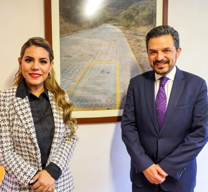 LA GOBERNADORA EVELYN SALGADO PINEDA, DIALOGÓ CON EL DIRECTOR GENERAL DEL IMSS, ZOÉ ROBLEDO ABURTO