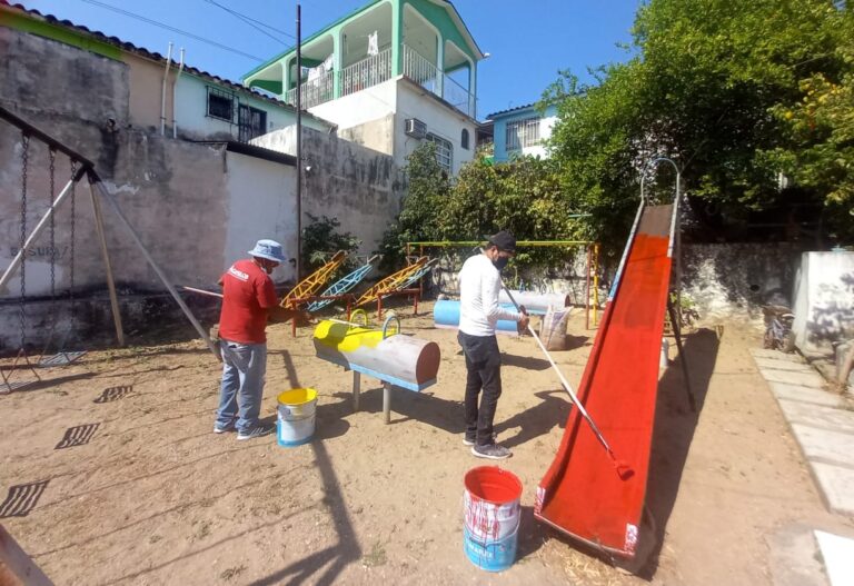 Continúa Gobierno de Abelina López, rehabilitando espacios recreativos