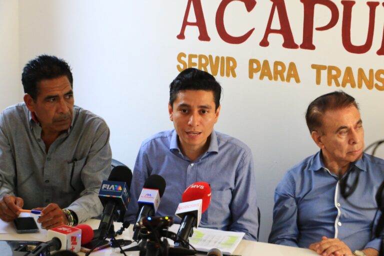 Ilegales, los movimientos de ex trabajadores: Ayala Villaseñor