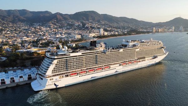 Llegan a Acapulco más de 5 mil visitantes en el Crucero Norwegian Bliss