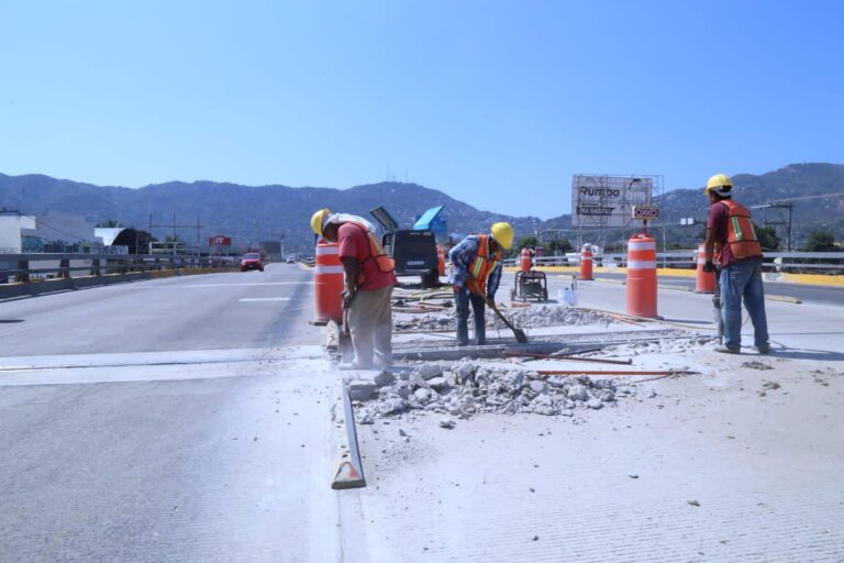 CUMPLE EVELYN SALGADO A ACAPULCO, REHABILITA EL PUENTE VEHICULAR DEL BULEVAR VICENTE GUERRERO