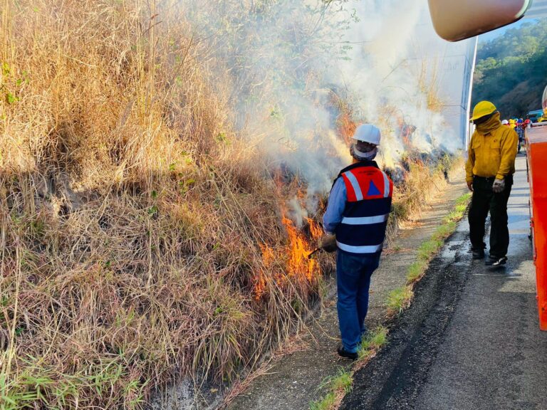Buscamos implementar tecnicas mas amigables como la creación de compostas con el material que comúnmente queman para evitar incidentes y daños al medio ambiente: Roberto Arroyo Matus, Titular de la Secretaría de Gestión Integral de Riesgos y Protección Civil Guerrero