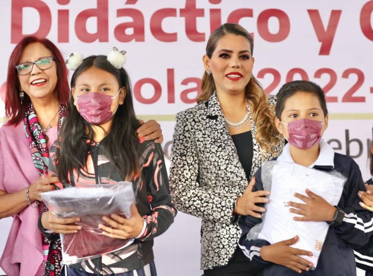 LA GOBERNADORA EVELYN SALGADO REALIZA GIRA DE TRABAJO CON LA TITULAR DE LA SEP, LETICIA RAMÍREZ AMAYA EN TAXCO