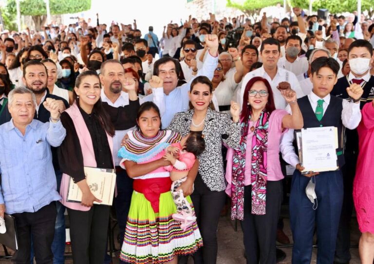 LA EDUCACIÓN ES LA MEJOR INVERSIÓN Y EL CAMINO PARA LA PAZ, BIENESTAR Y EL DESARROLLO DE GUERRERO: EVELYN SALGADO