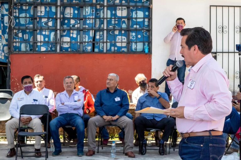 Realizan Gobierno de Taxco y la Fundación “Niños en Alegría” una inversión conjunta de dos millones seiscientos noventa y tres mil doscientos sesenta y ocho pesos en beneficio de la educación