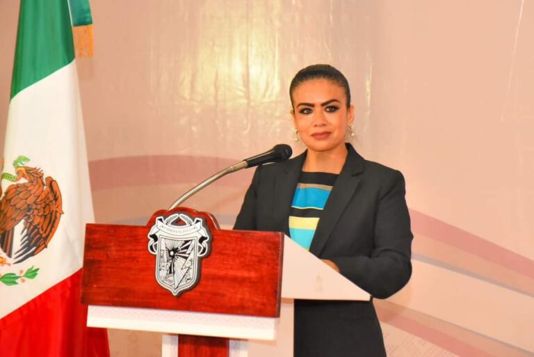 Uniendo Barrios contribuirá a la construcción de la paz y el desarrollo, afirma presidenta Norma Otilia Hernández