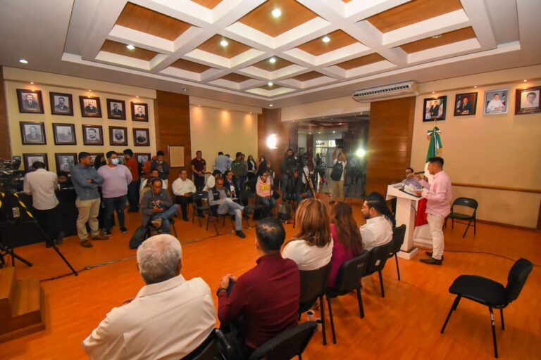 Cabildo de Chilpancingo trabaja por encima de intereses políticos en beneficio del pueblo: Norma Otilia Hernández