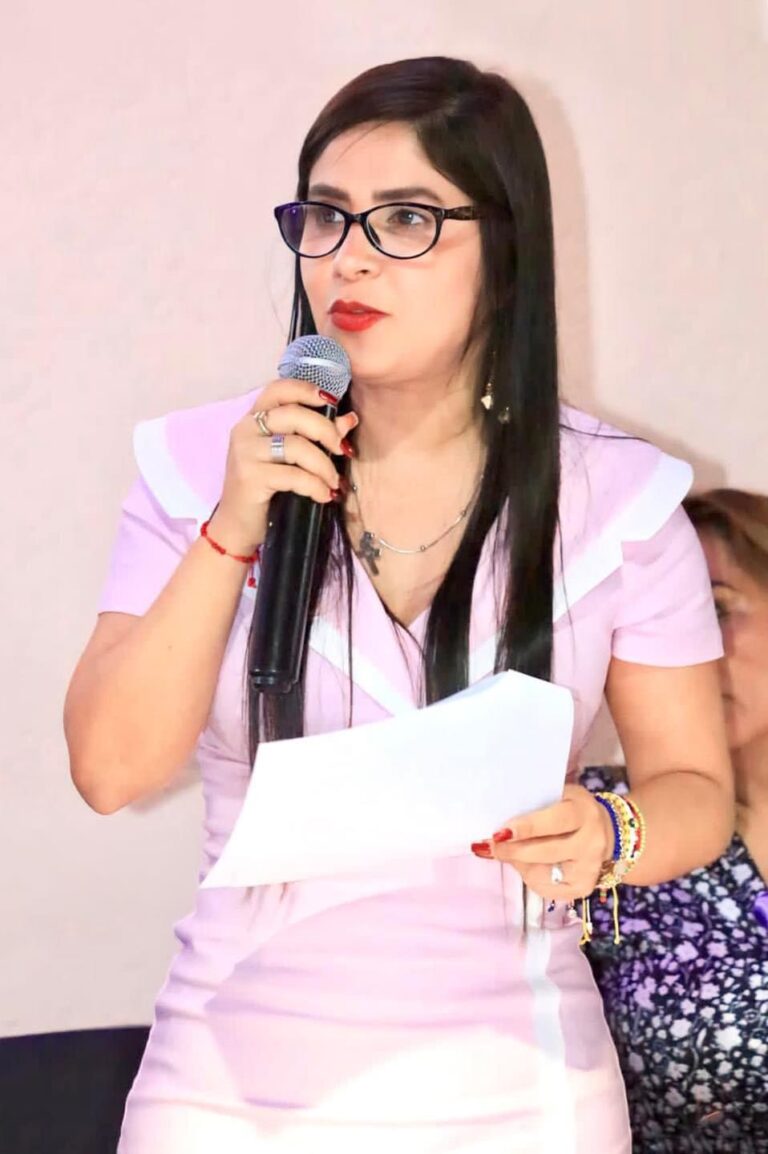 Asiste la presidenta de la JUCOPO Yoloczin Dominguez a el Encuentro De Mujeres Guerrerenses en conmemoración del Día De La Mujer Mexicana