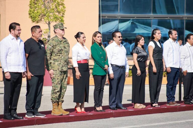 “MI PACTO ES CON EL PUEBLO Y NO CON GRUPOS FUERA DE LA LEY”, REITERA EVELYN SALGADO