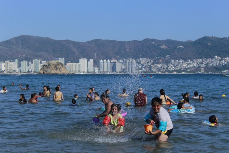 Deja segundo fin de semana largo derrama de más de 845 MDP en Acapulco
