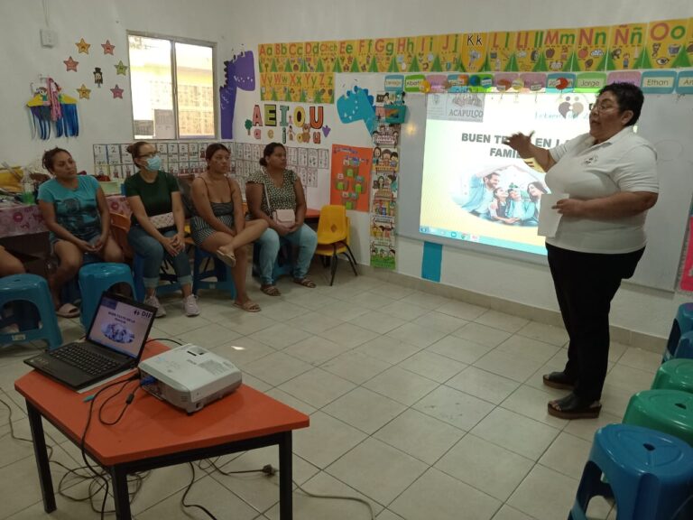 Realiza DIF Acapulco, pláticas contra adicciones y manejo de emociones en escuelas